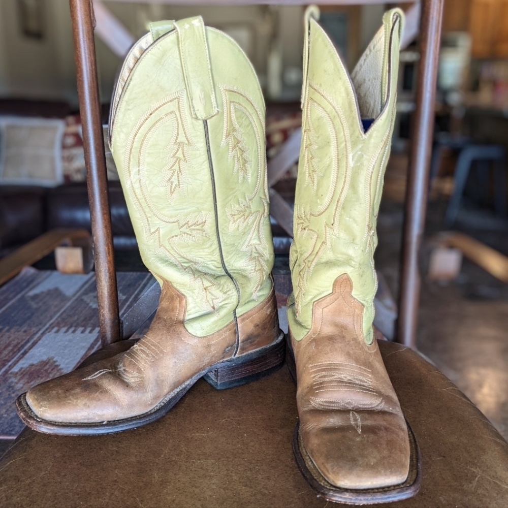 Women's Cowboy Boots full leather